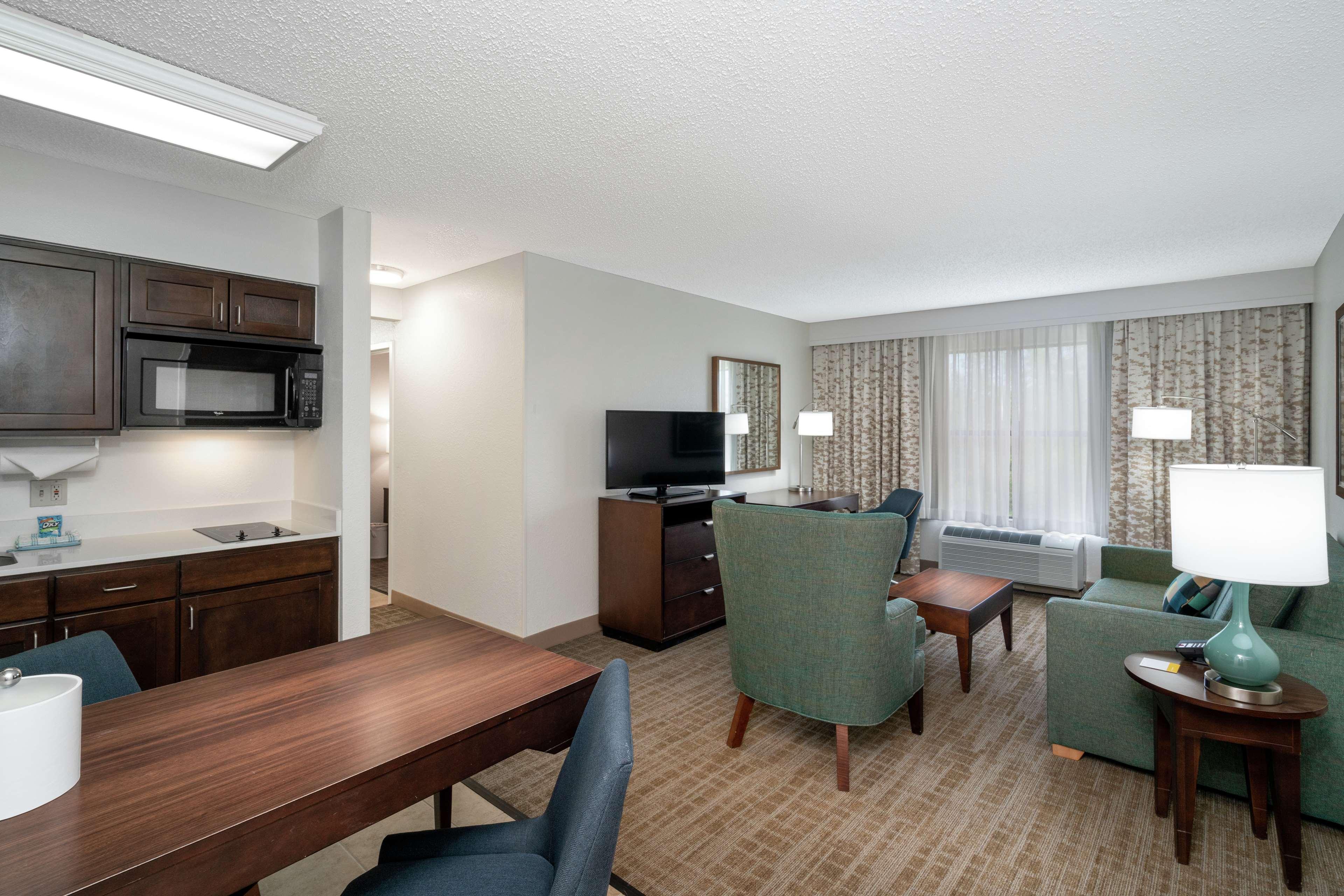 Hampton Inn & Suites Nashville Franklin Exterior photo