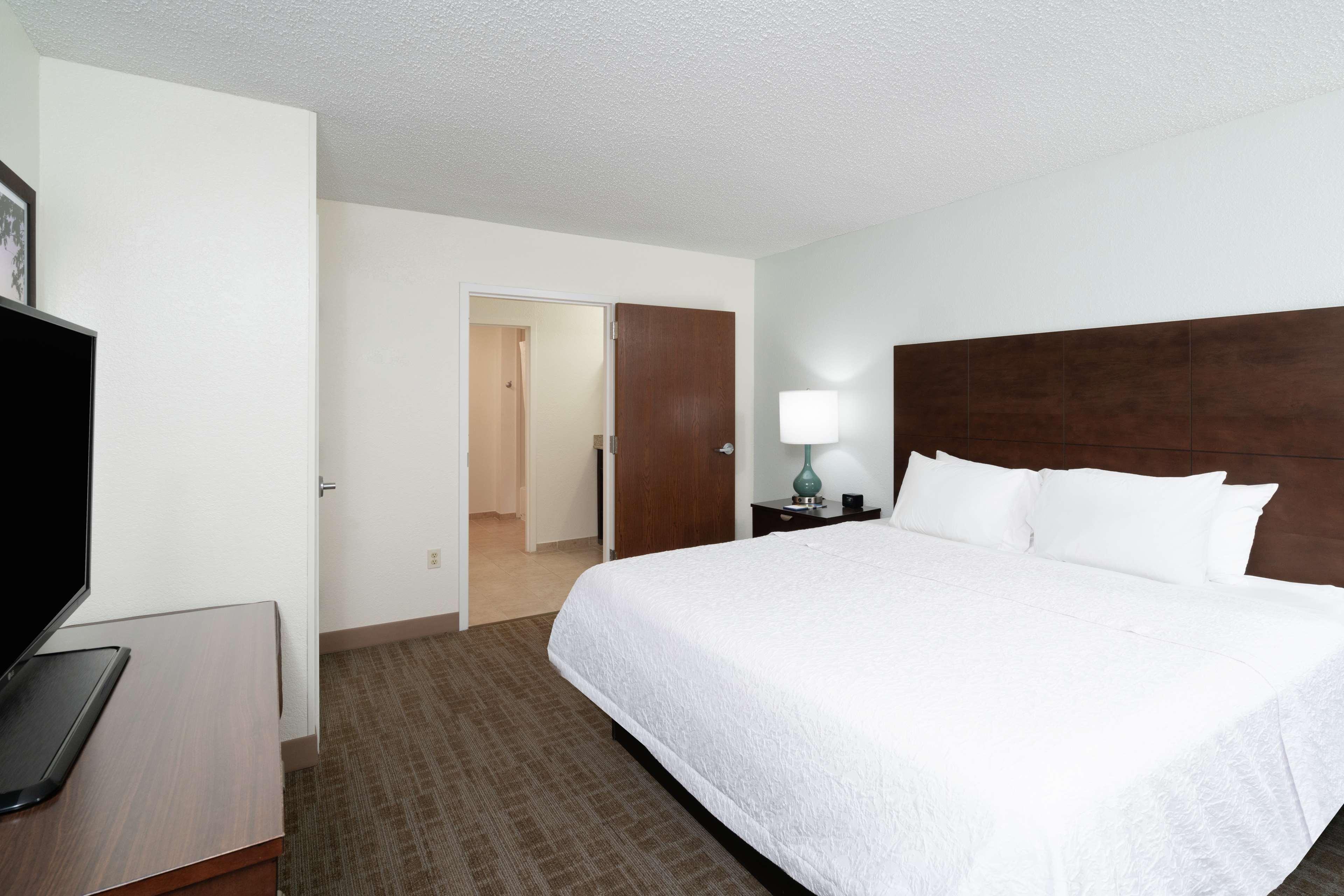 Hampton Inn & Suites Nashville Franklin Exterior photo