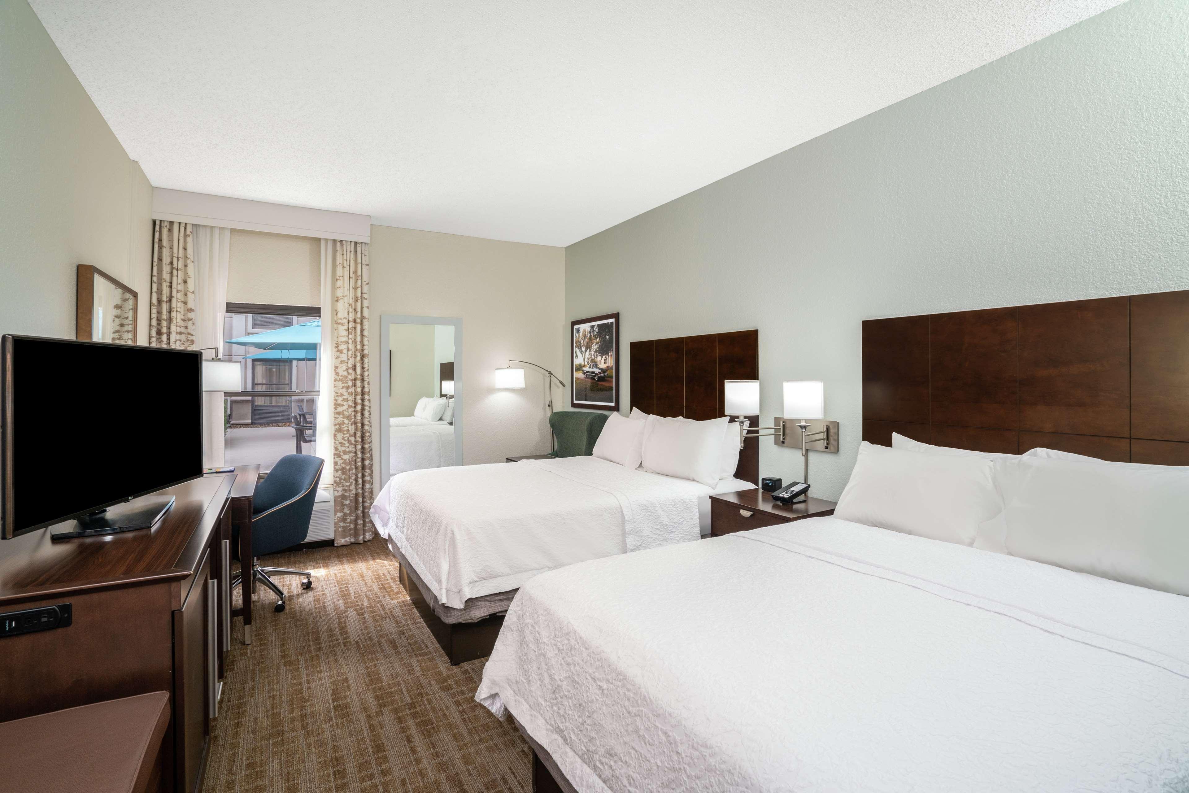 Hampton Inn & Suites Nashville Franklin Exterior photo