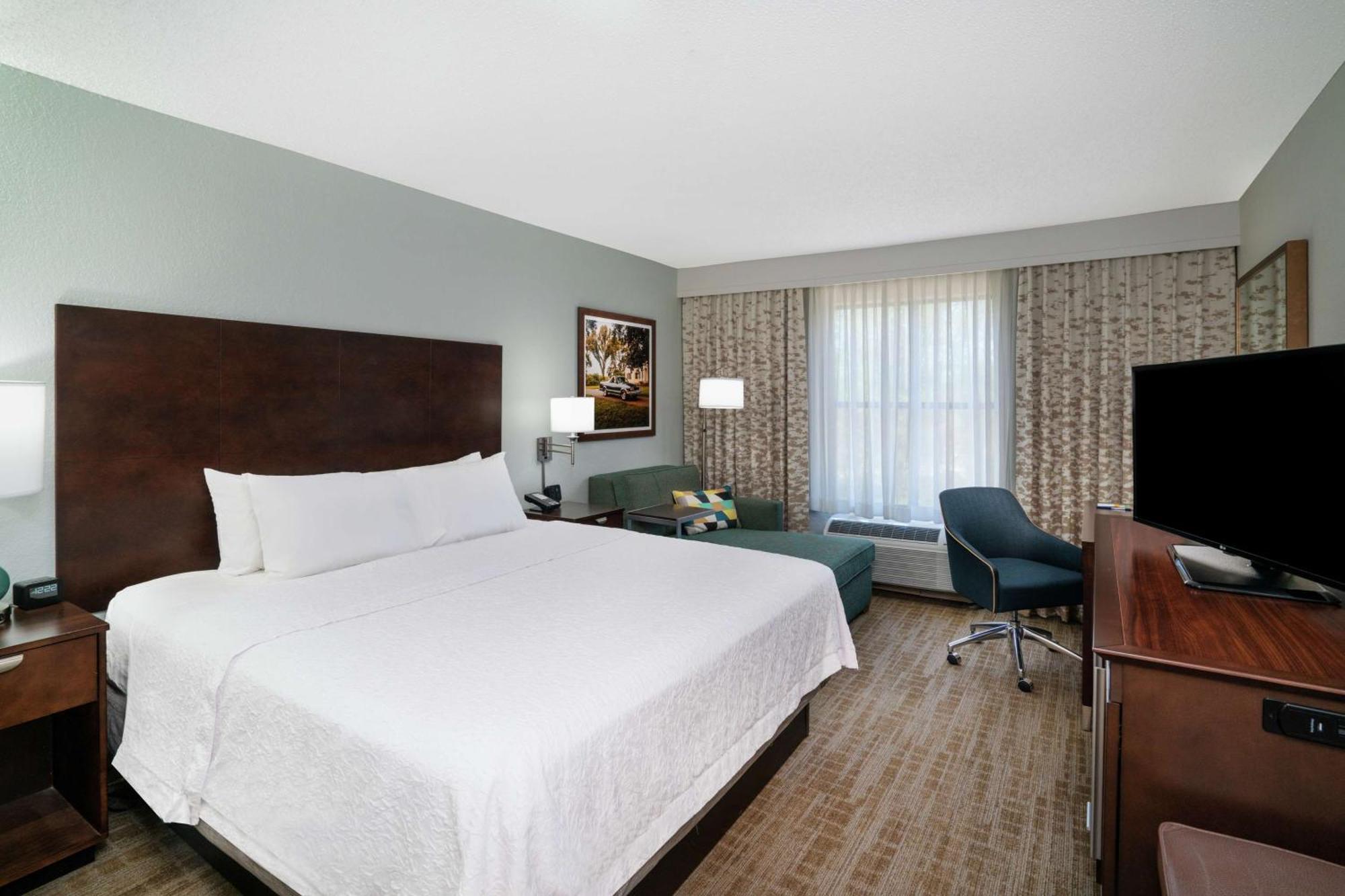 Hampton Inn & Suites Nashville Franklin Exterior photo