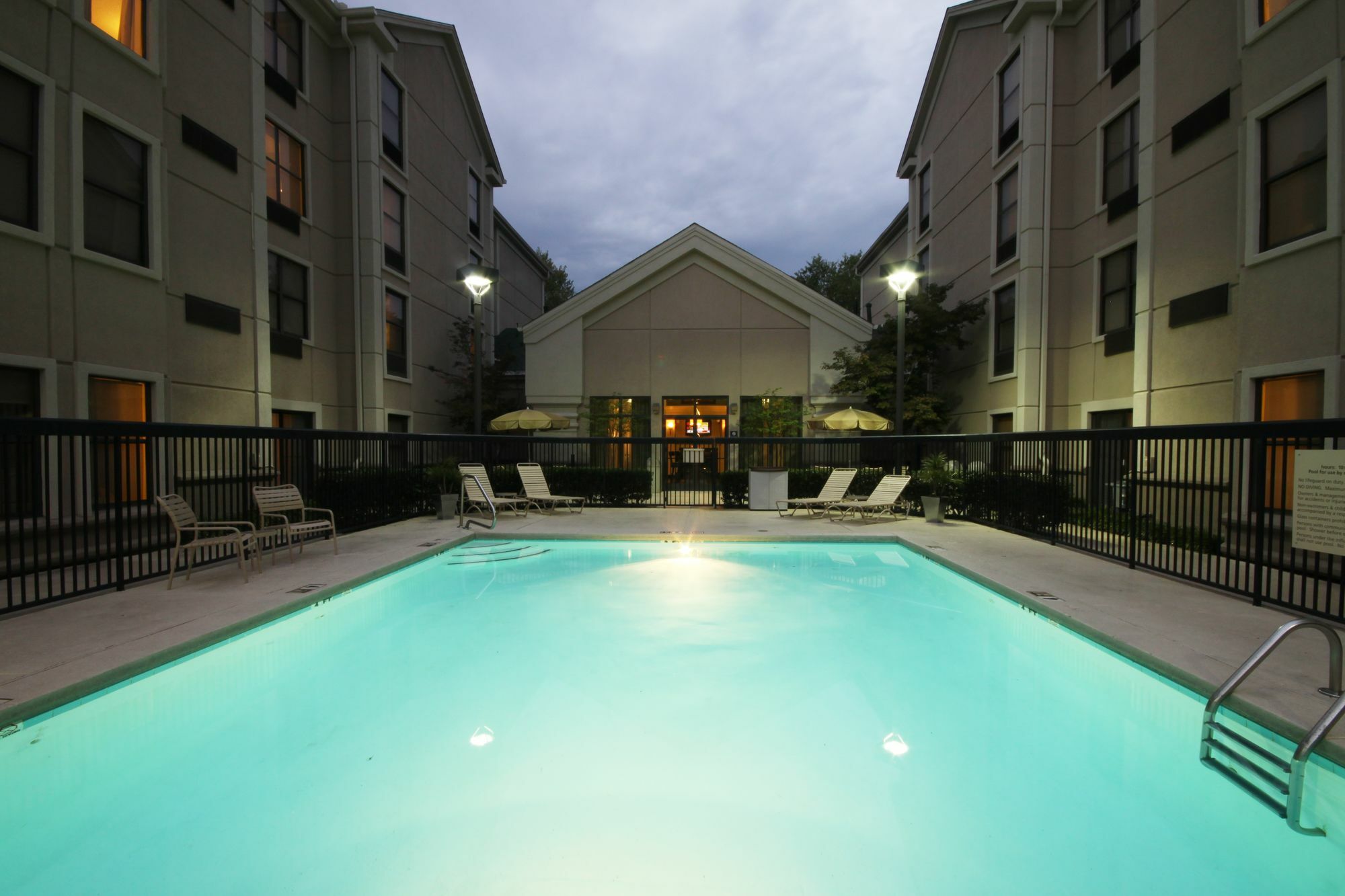 Hampton Inn & Suites Nashville Franklin Exterior photo